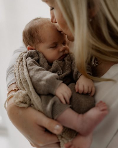 2025-10-22_Newborn Ava (17 von 101)