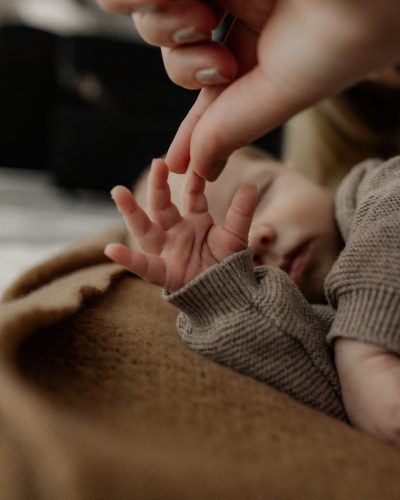 2025-10-22_Newborn Ava (89 von 101)